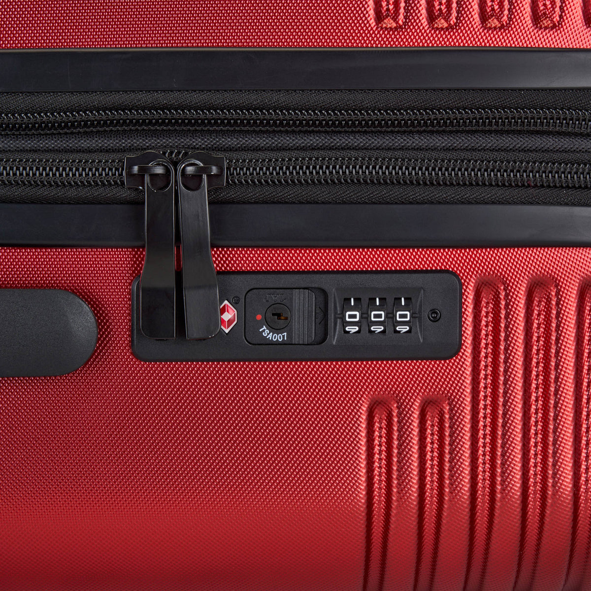 Bugatti Nashville red luggage – TSA lock detail