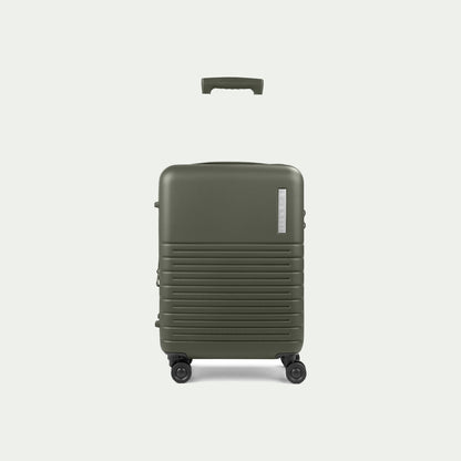 Bugatti Birmingham carry-on luggage in green – front view
