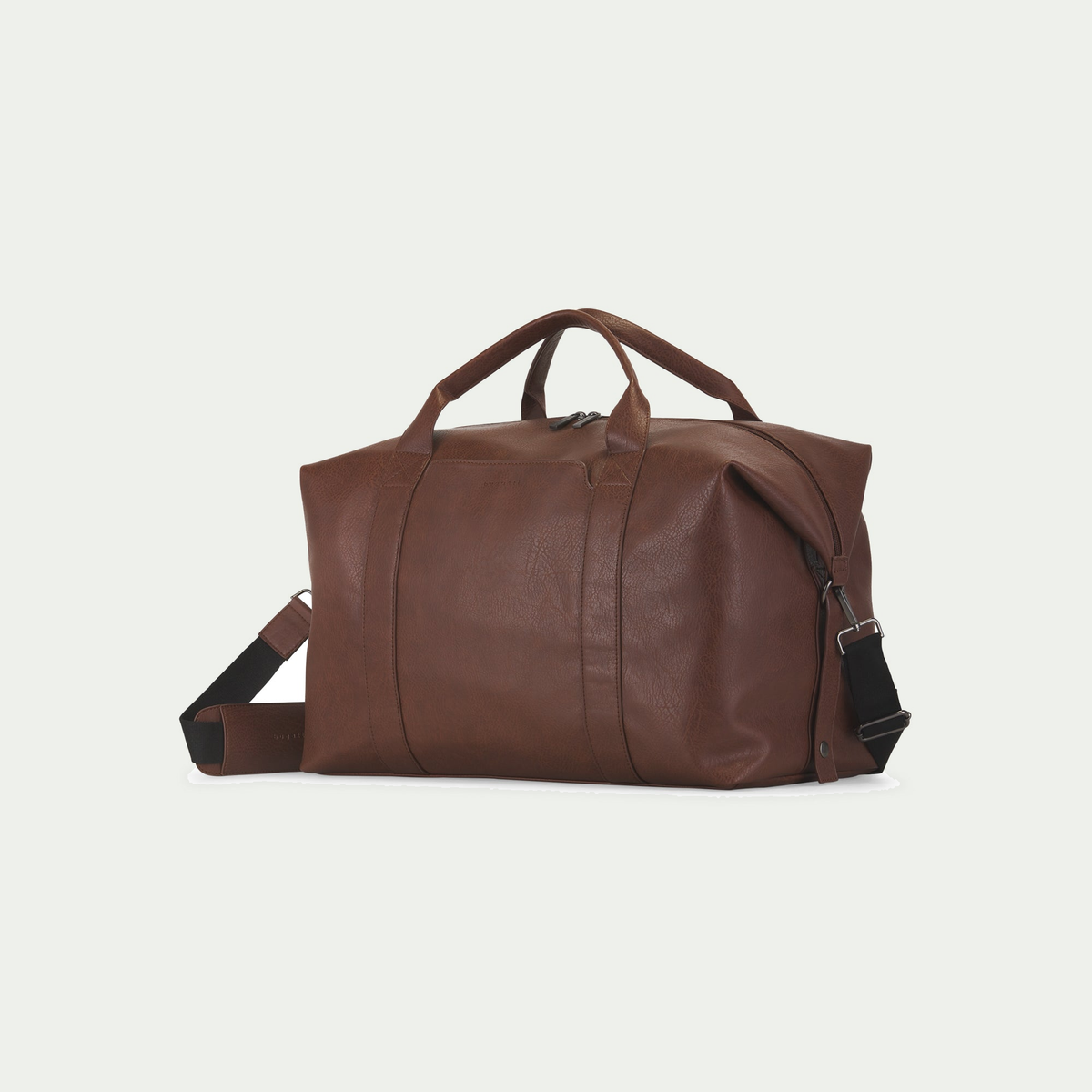 Bugatti Palermo duffle bag in cognac, three-quarter view
