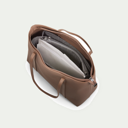 Cabas d’affaires Bugatti Pure couleur taupe, intérieur ouvert et compartiments