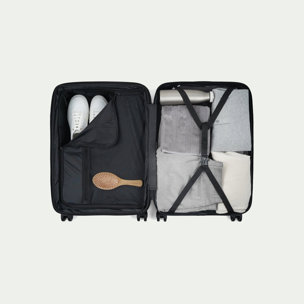 Bugatti Nashville red luggage – interior organization