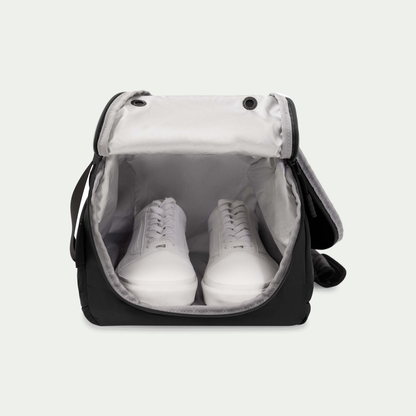 Swiss Mobility Active City Duffle Bag Black, open shoe compartment with shoes