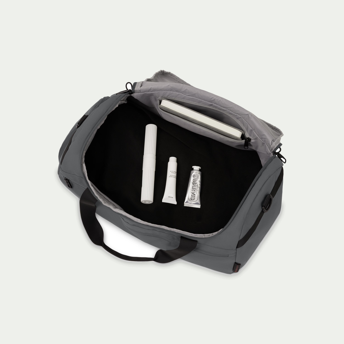Swiss Mobility Urban Pro Duffle Bag Grey, open main compartment with toiletries