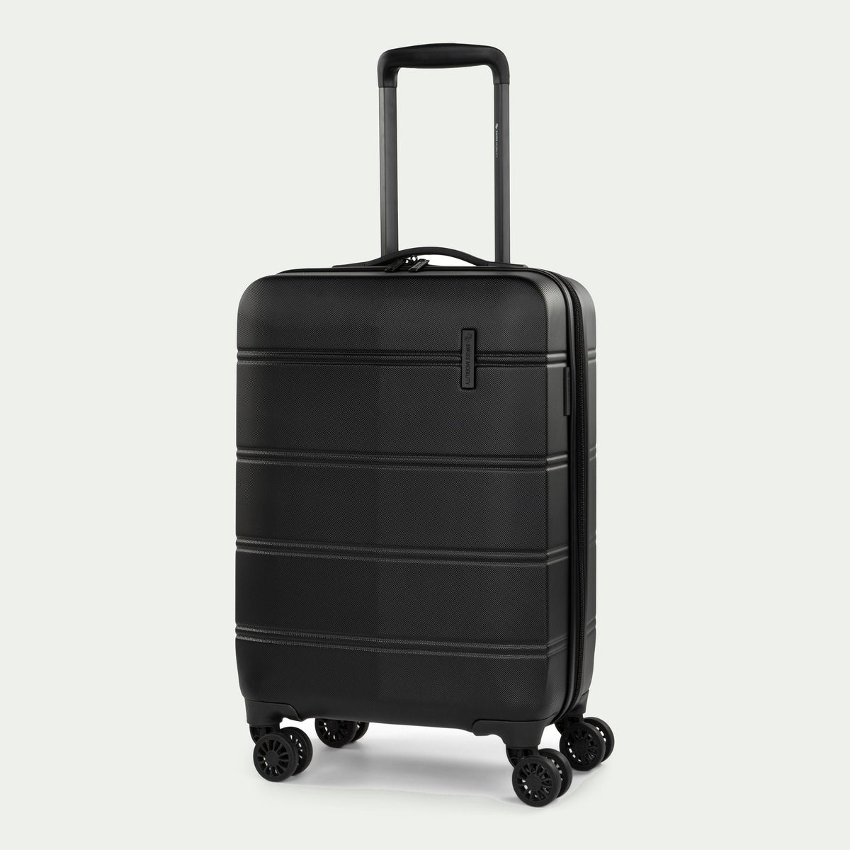 Swiss Mobility LAX 20-Inch Carry-On Luggage Black, three-quarter view