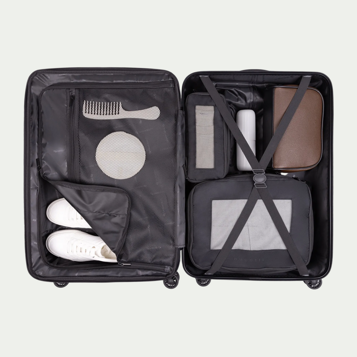 Valise Swiss Mobility LAX de 28 po, couleur violette, intérieur présenté avec des accessoires de voyage