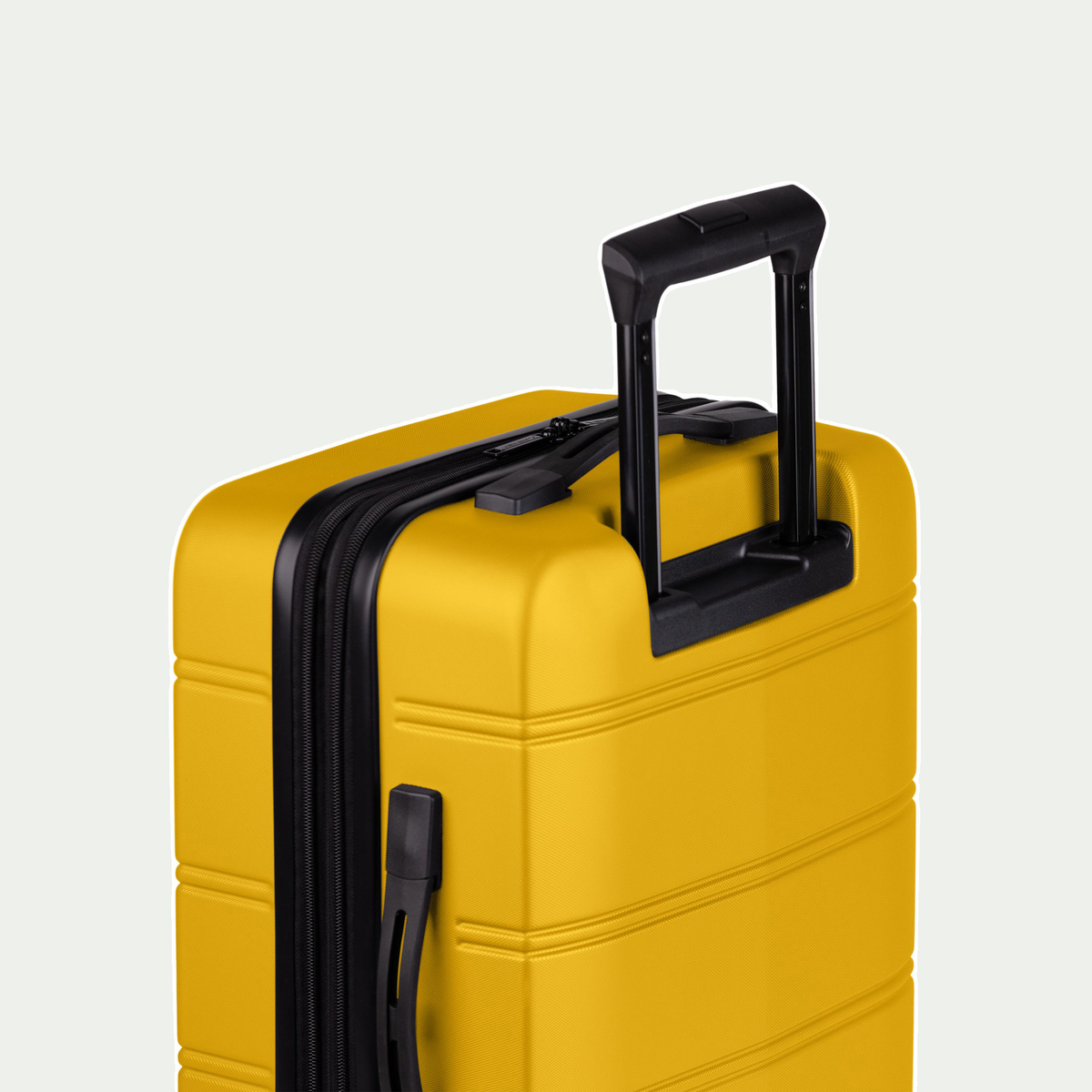 Valise Swiss Mobility LAX de 28 po, couleur jaune, gros plan de la poignée